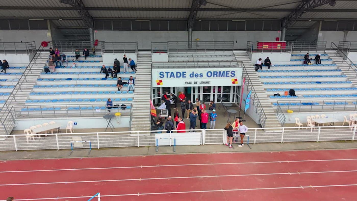 Tribunes du Stade des Ormes à Lomme